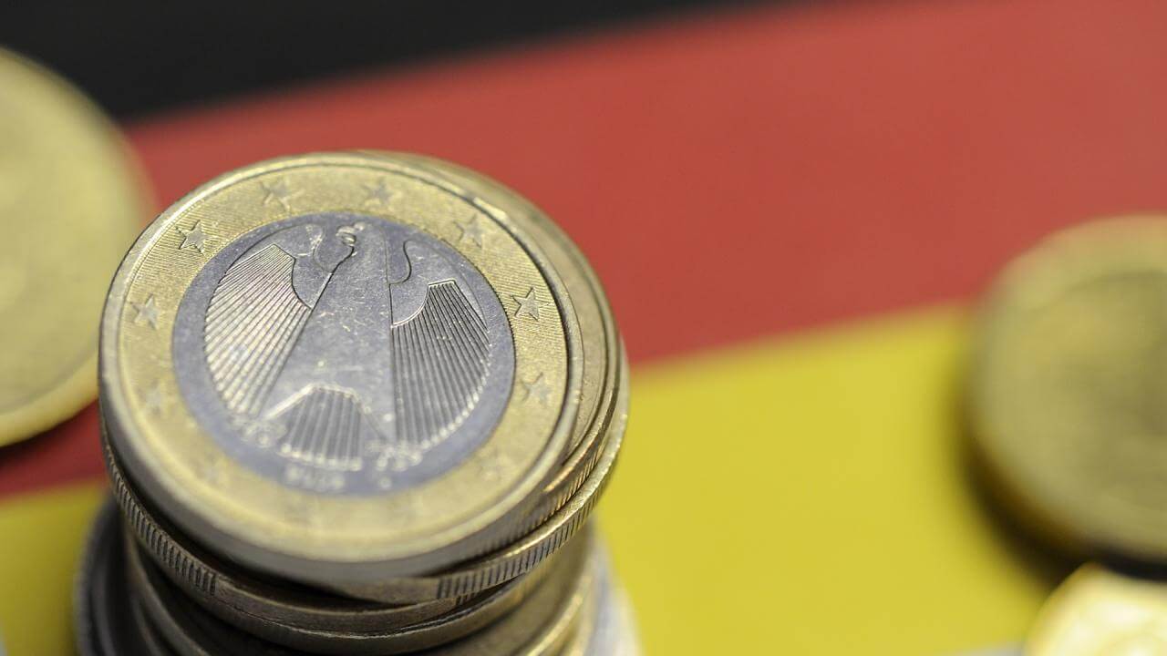 Germany Economy Slows Down Adding to Global Woes